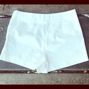❤️OFF WHITE SOLID SHORTS ❤️
